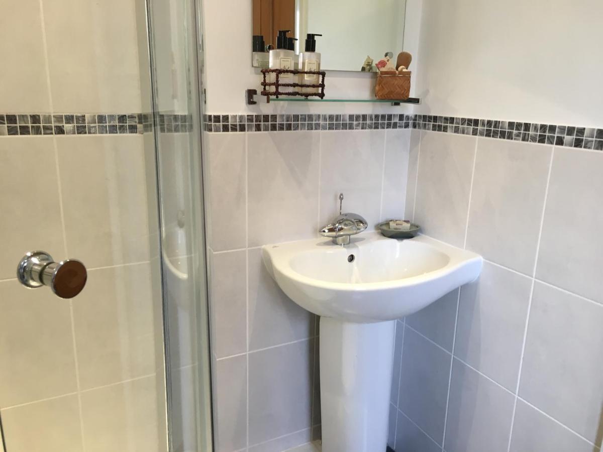 5 Charlton Mill Way B&B Chichester Pokój zdjęcie